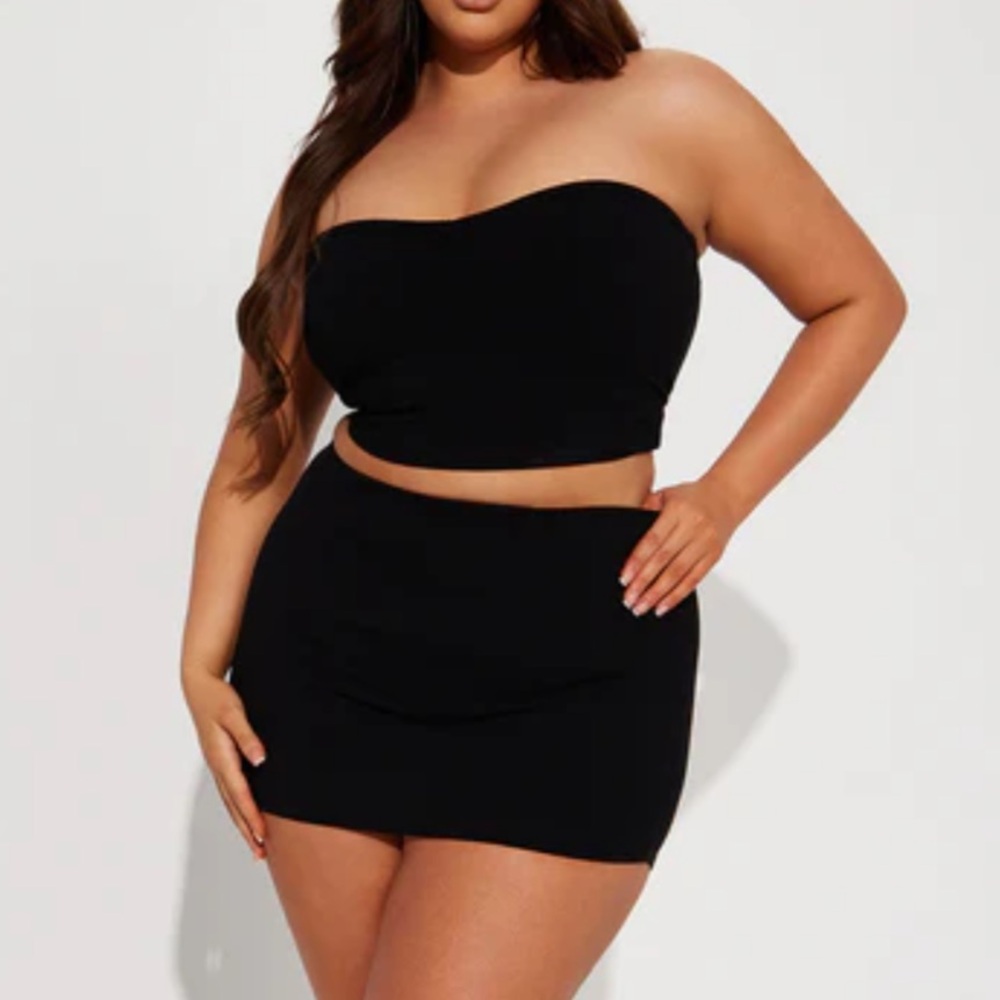 Fashion Nova Black Strapless Crop Top And Skirt 2 piece set